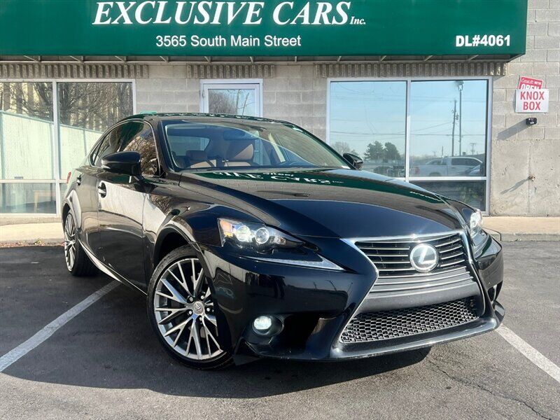2016 LEXUS IS