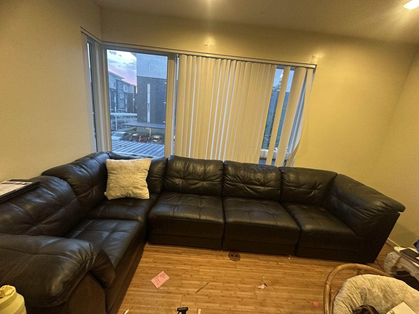 Spacious Black Leather Sectional Sofa - L-Shaped Living Room Couch