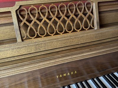 Yamaha Piano