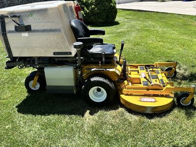 Walker Mower 26 HP 52" Deck Ride-On Commercial Lawn Mower with Grass Catcher