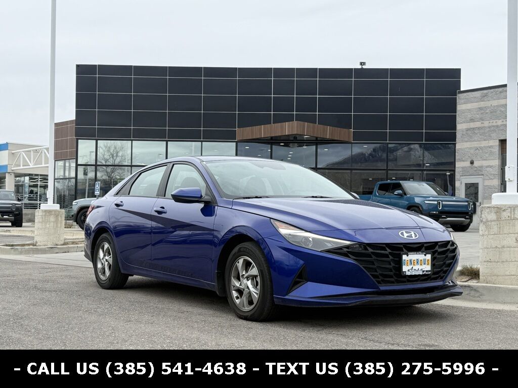 2023 Hyundai Elantra SE