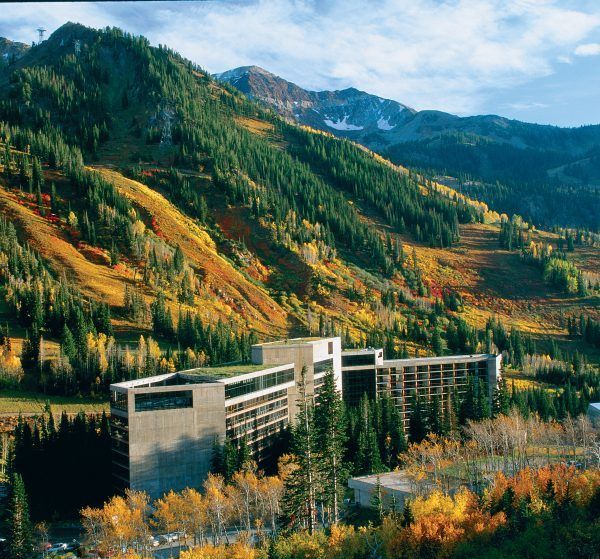 FREE Snowbird Cliff Club Lodge Ownership – Spacious Pinnacle Condo (Sleeps 10) – Buyer Pays Transfer Fee Only