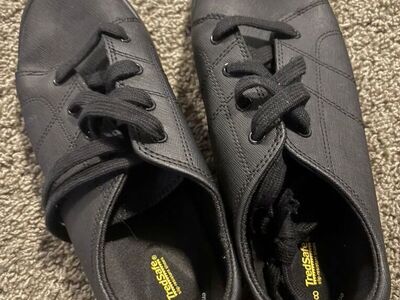 Tred Safe Blsck Work Shoes Size 8