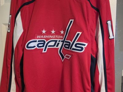 Fanatics NHL Washington Capitals Nicklas Backstrom #19 Jersey Size XL NWT