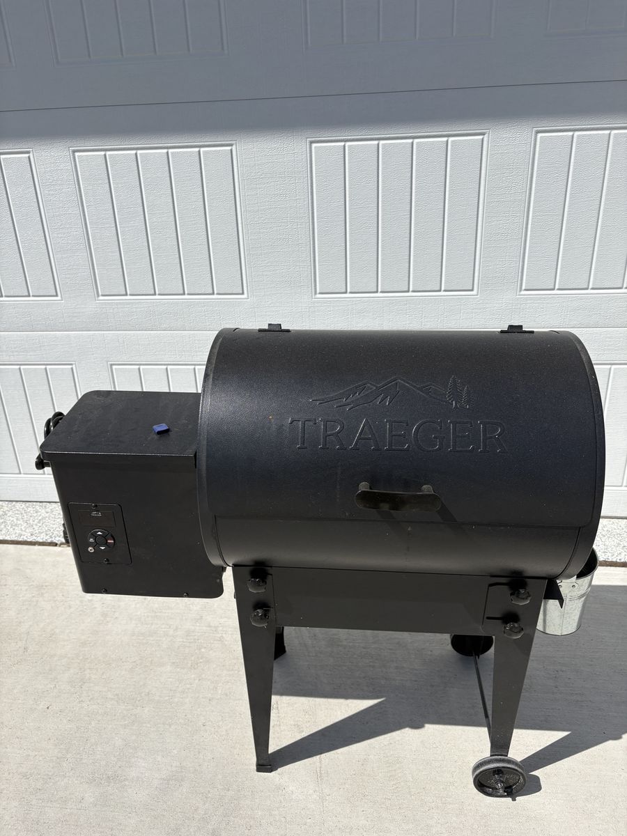 Traeger Tailgater