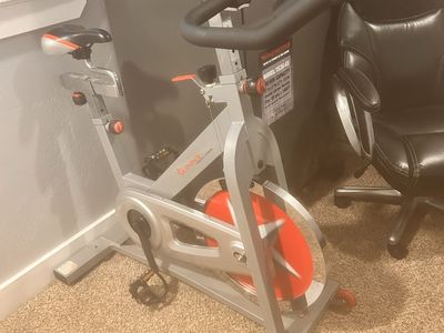 Sunny Health & Fitness Indoor Exercise Bike