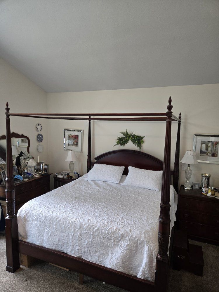 Bombay Company Herning 4-Poster Canopy Bed (King size)