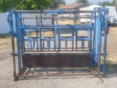 Squeeze Chute