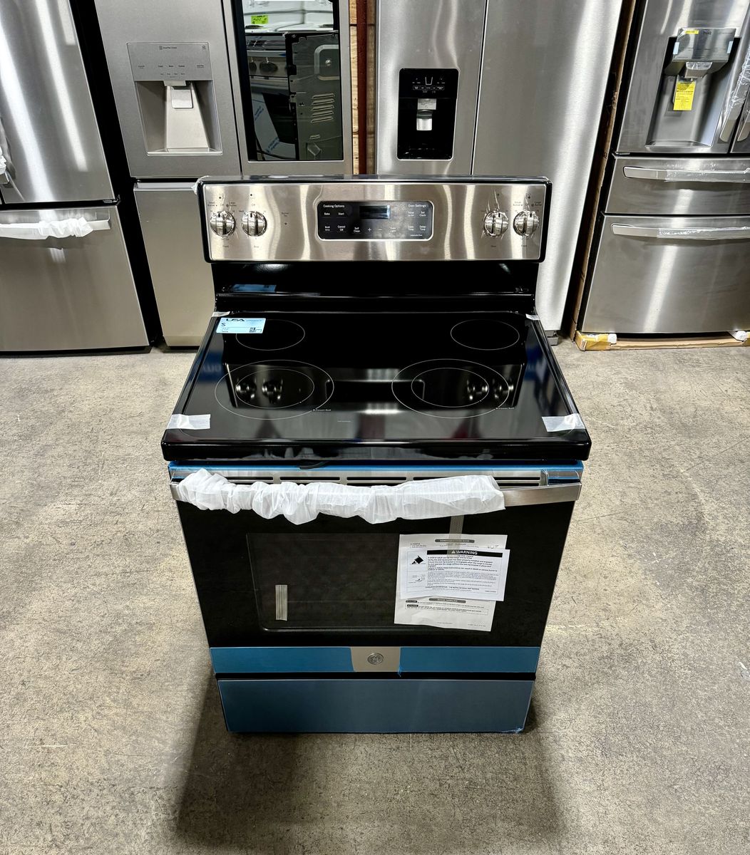 GE ELECTRIC RANGE WITH SELF CLEAN