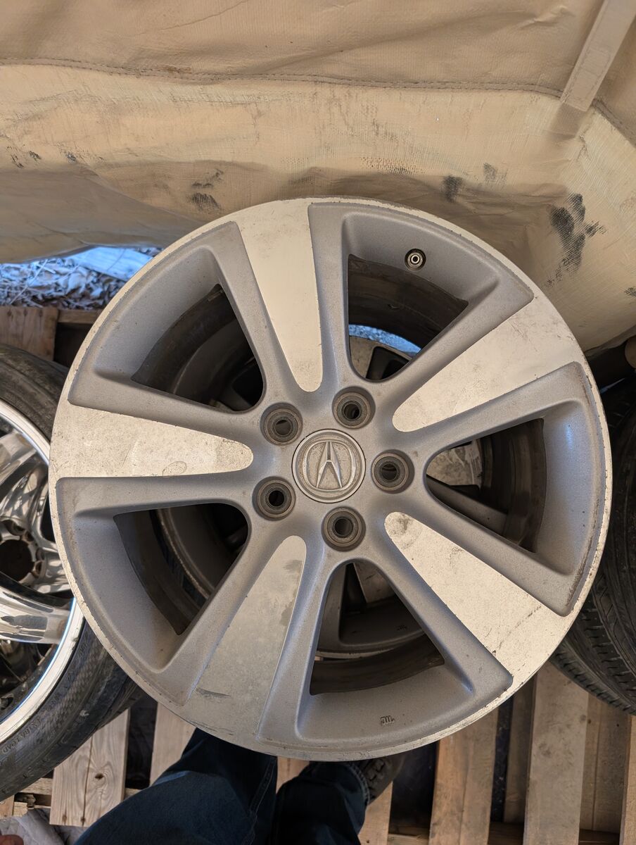 Acura MDX Wheel