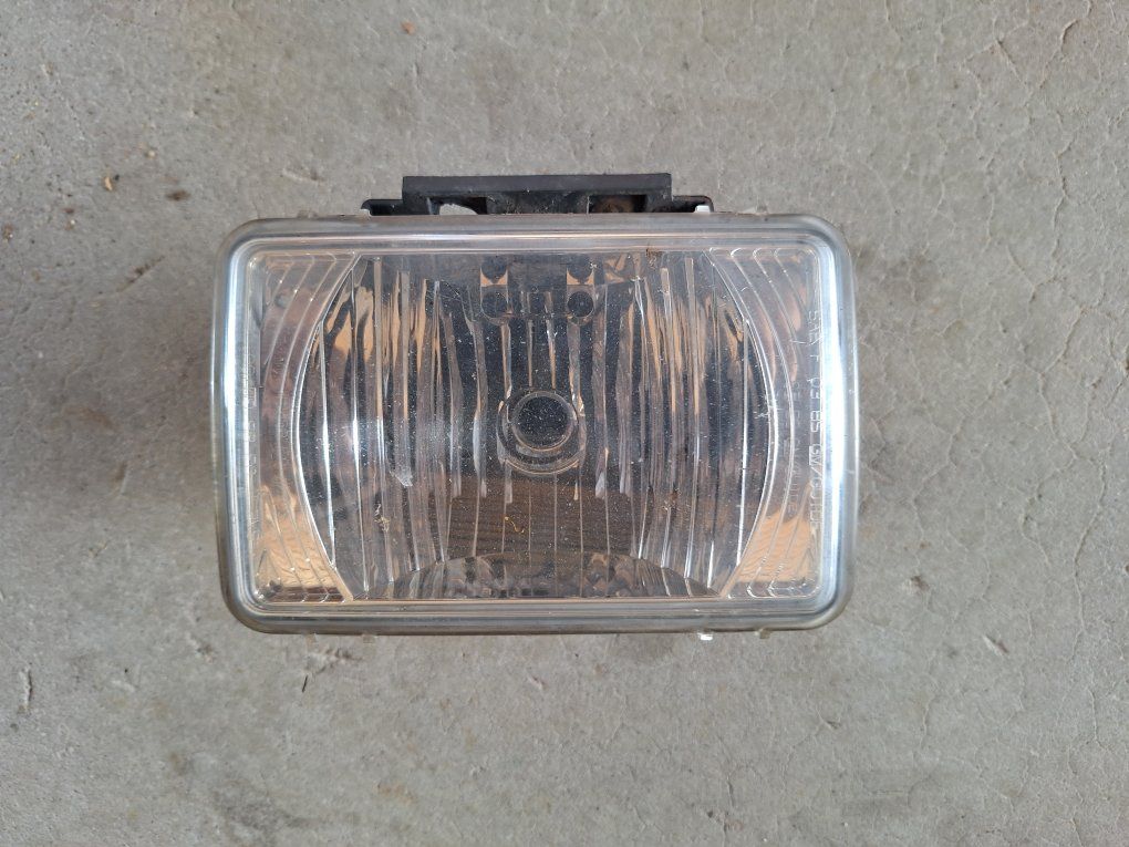 2004 Chevy Colorado fog light