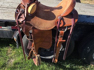 2 nice Saddles