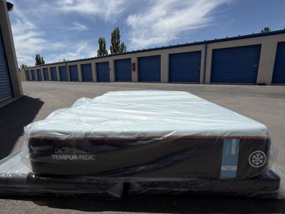 Queen Size Tempur-Pedic Luxe Breeze, Cooling Technology