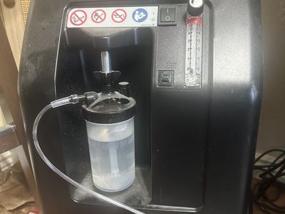 Oxygen concentrator