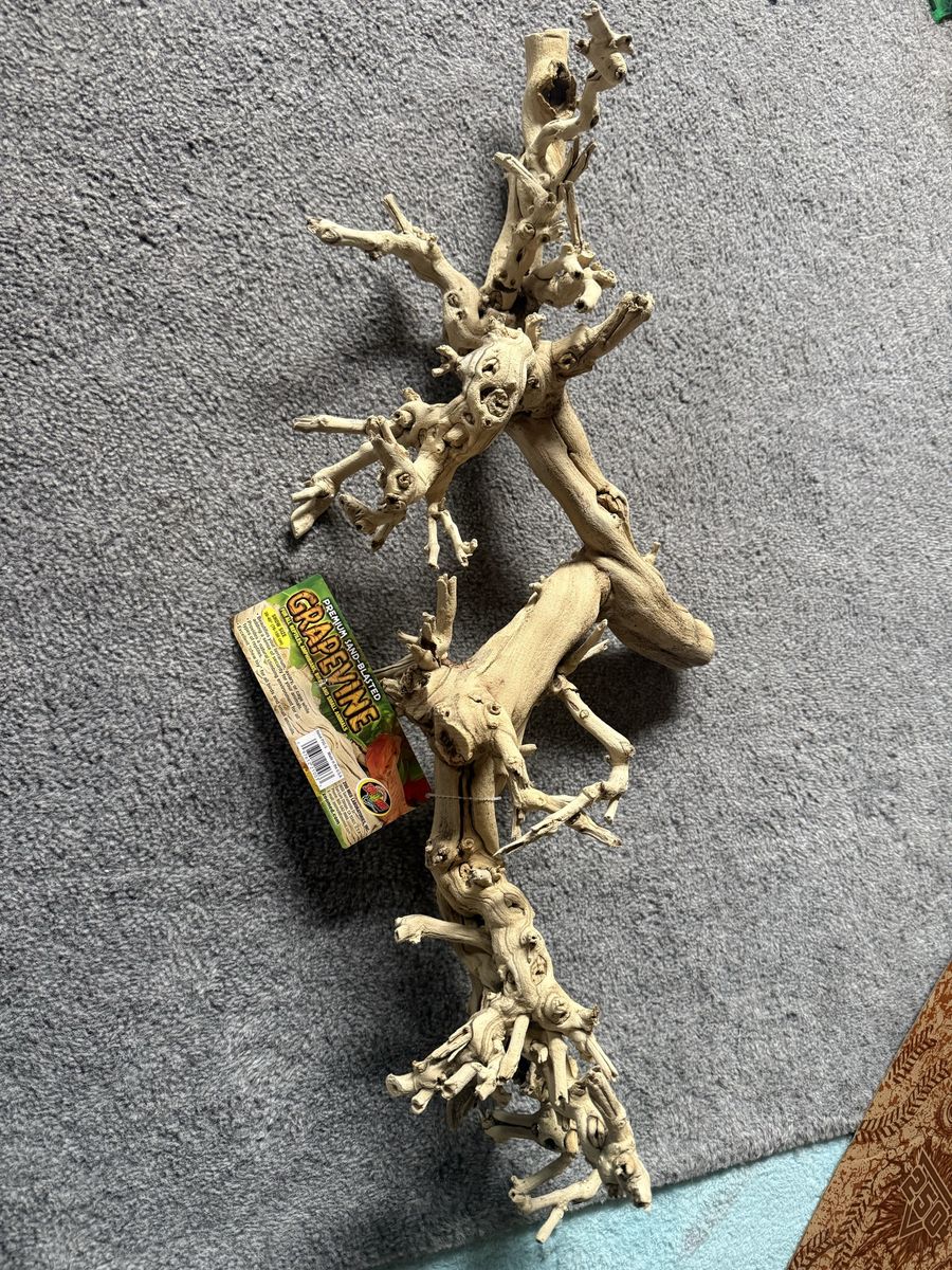 Zoo Med Premium Sand Blasted Grapevine