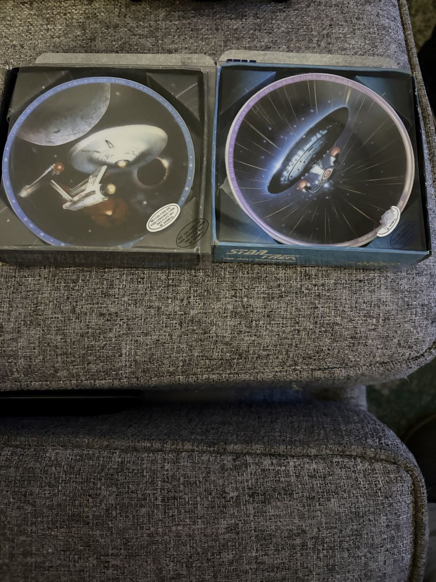 Star Trek The Way To Go Where No One Has Gone Before Collector Plates Set of 2