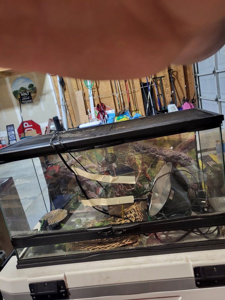25gallom front opening enclosure