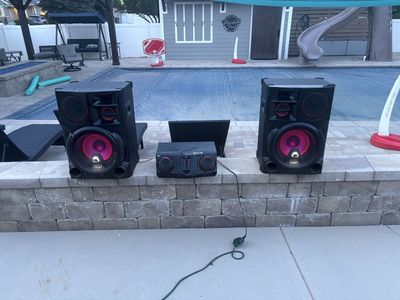 LG CJ98 Extreme Power Party System 3500W RMS Bluetooth Audio