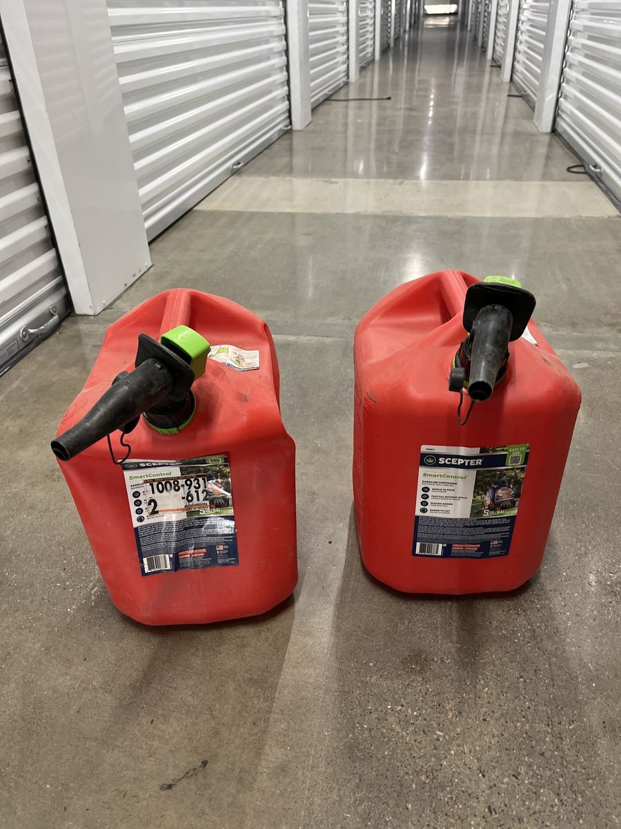 Scepter SmartControl 5 Gallon Red Plastic Gasoline Fuel Can 2-Pack