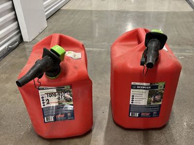 Scepter SmartControl 5 Gallon Red Plastic Gasoline Fuel Can 2-Pack