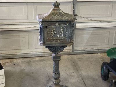 Cast iron mail box - decoration