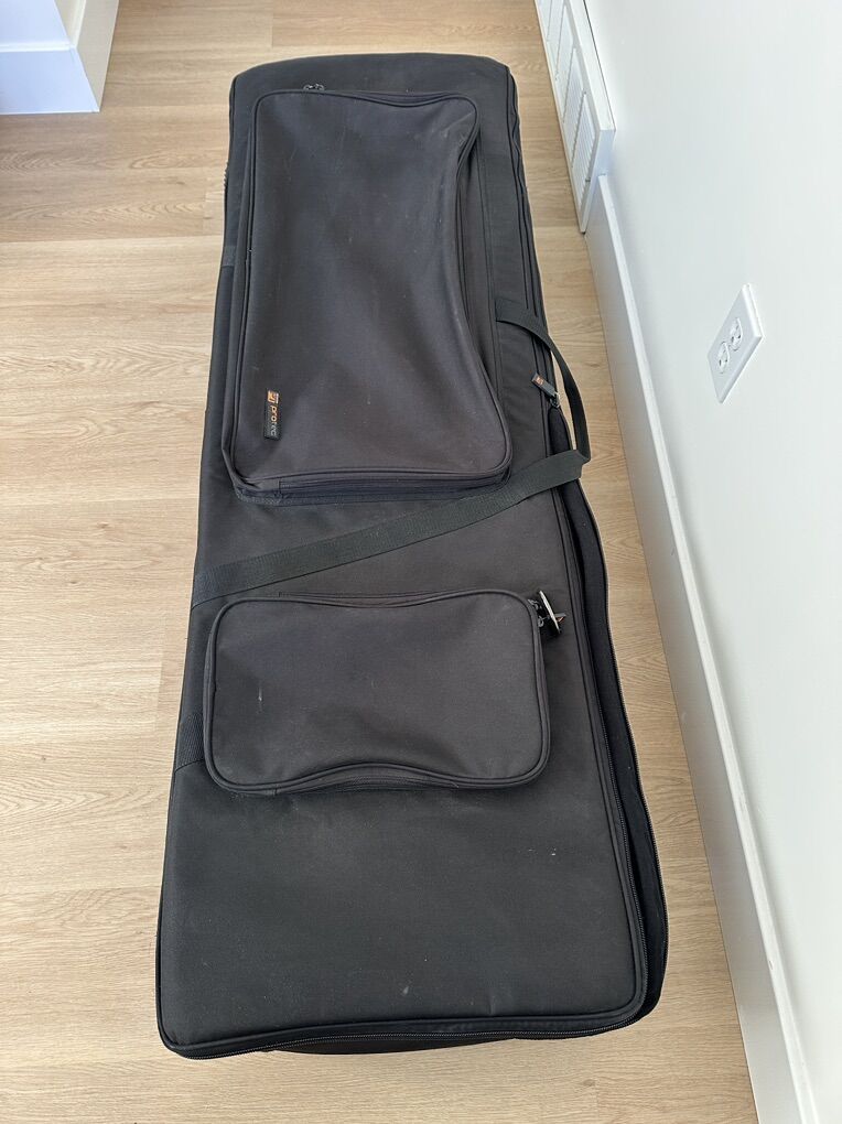 88 Key Sturdy Piano Case With Wheel & Strap