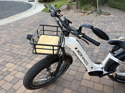 Mokwheel Basalt Step Through regular size EBike. 100 Miles