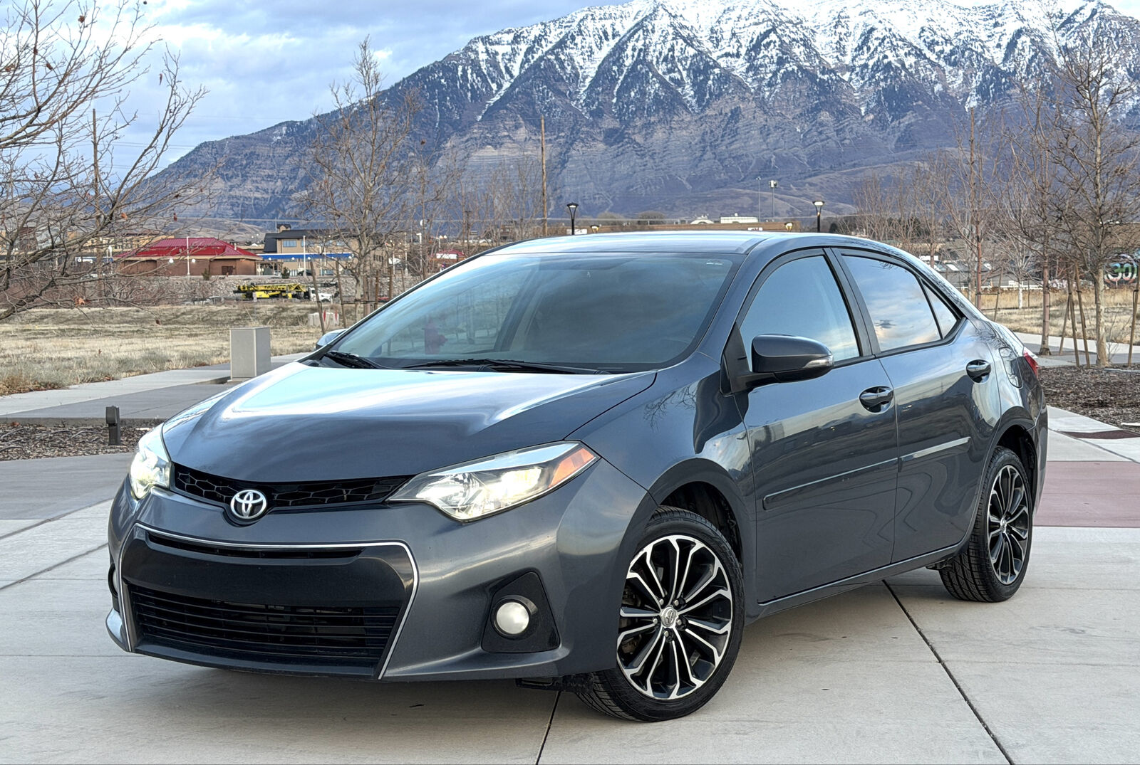 2014 TOYOTA COROLLA S