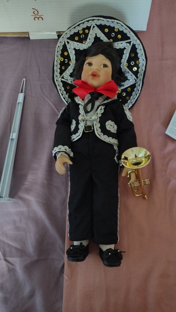 Main image 3