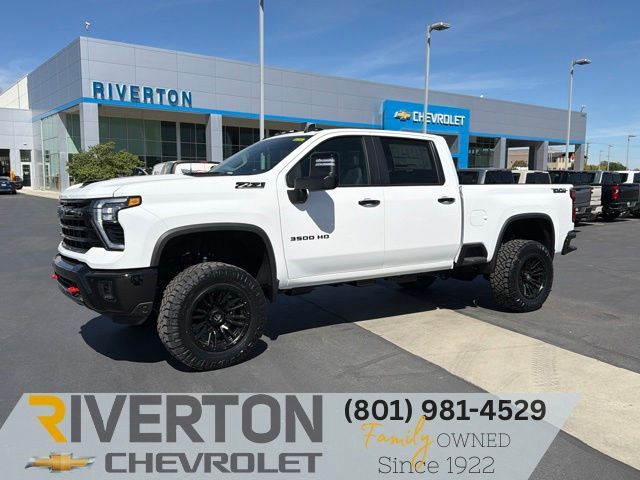 2026 Chevrolet Silverado 3500 LT