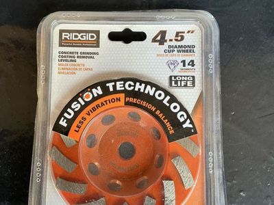 RIDGID 4.5" Diamond Cup Wheel - Fusion Technology, 14 Segments for Concrete Grinding