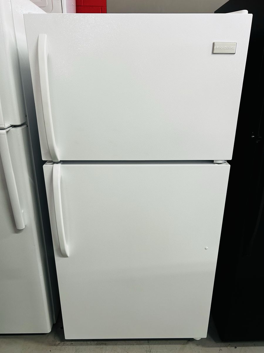 Frigidaire Refrigerator 14.6 Cu Ft