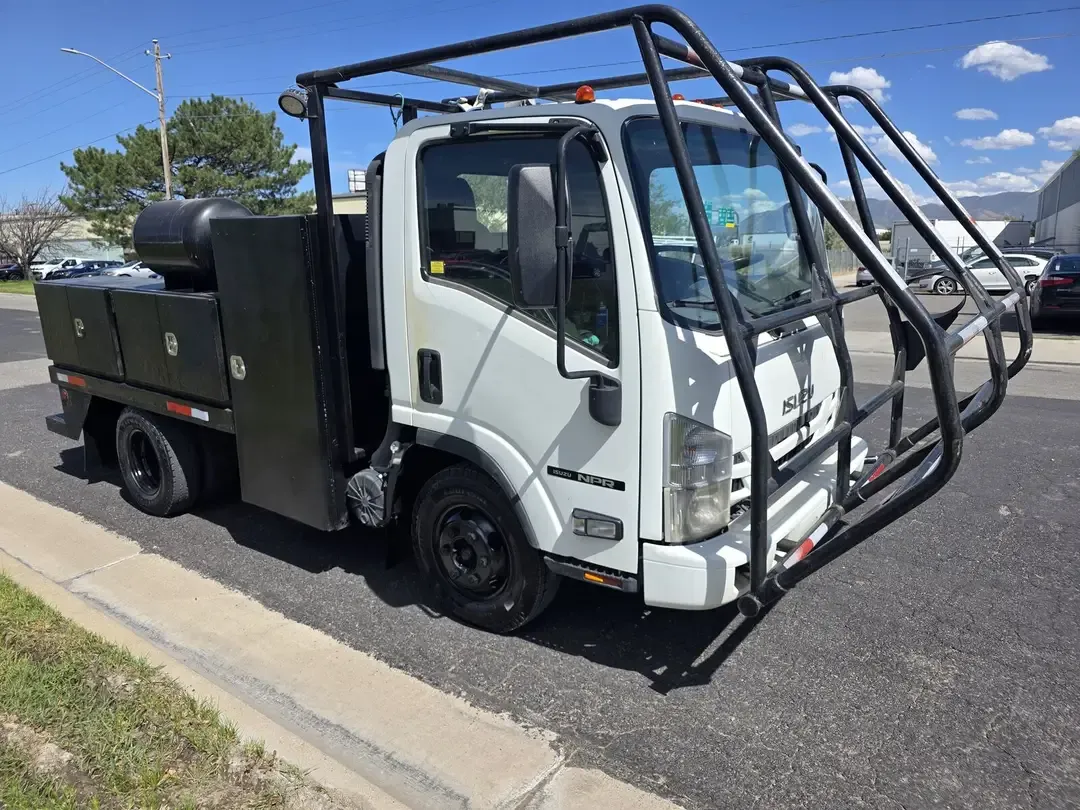 2016 Isuzu NPR-HD GAS IBT PWL