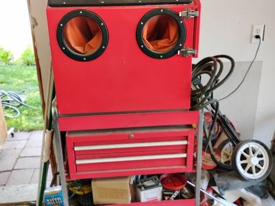 Sand Blasting Cabinet