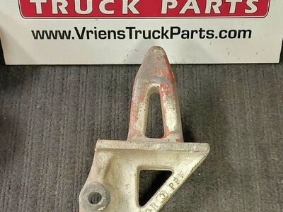 Used Peterbilt 359 Right Hood Spike, Part # 13-03390R