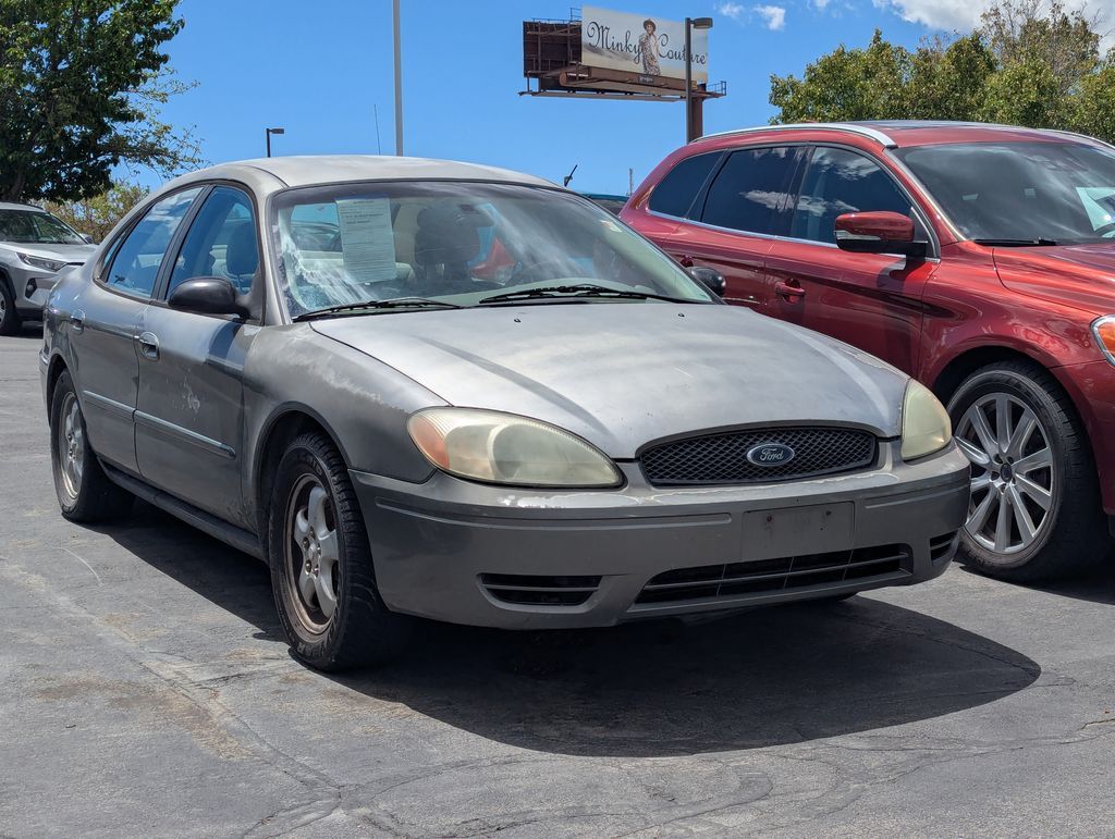 2004 Ford Taurus SES
