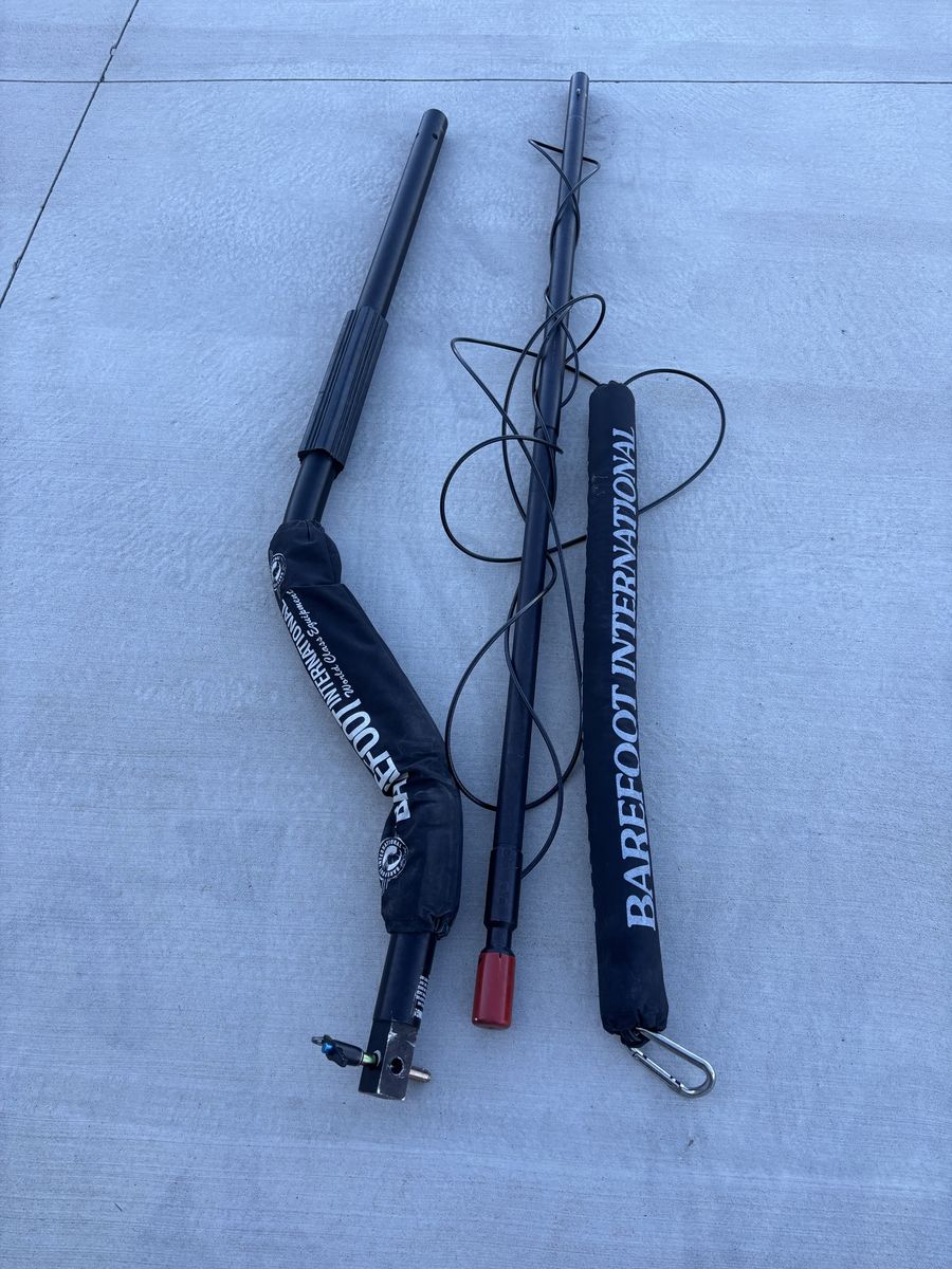 Barefoot International Boom Bar (B202)