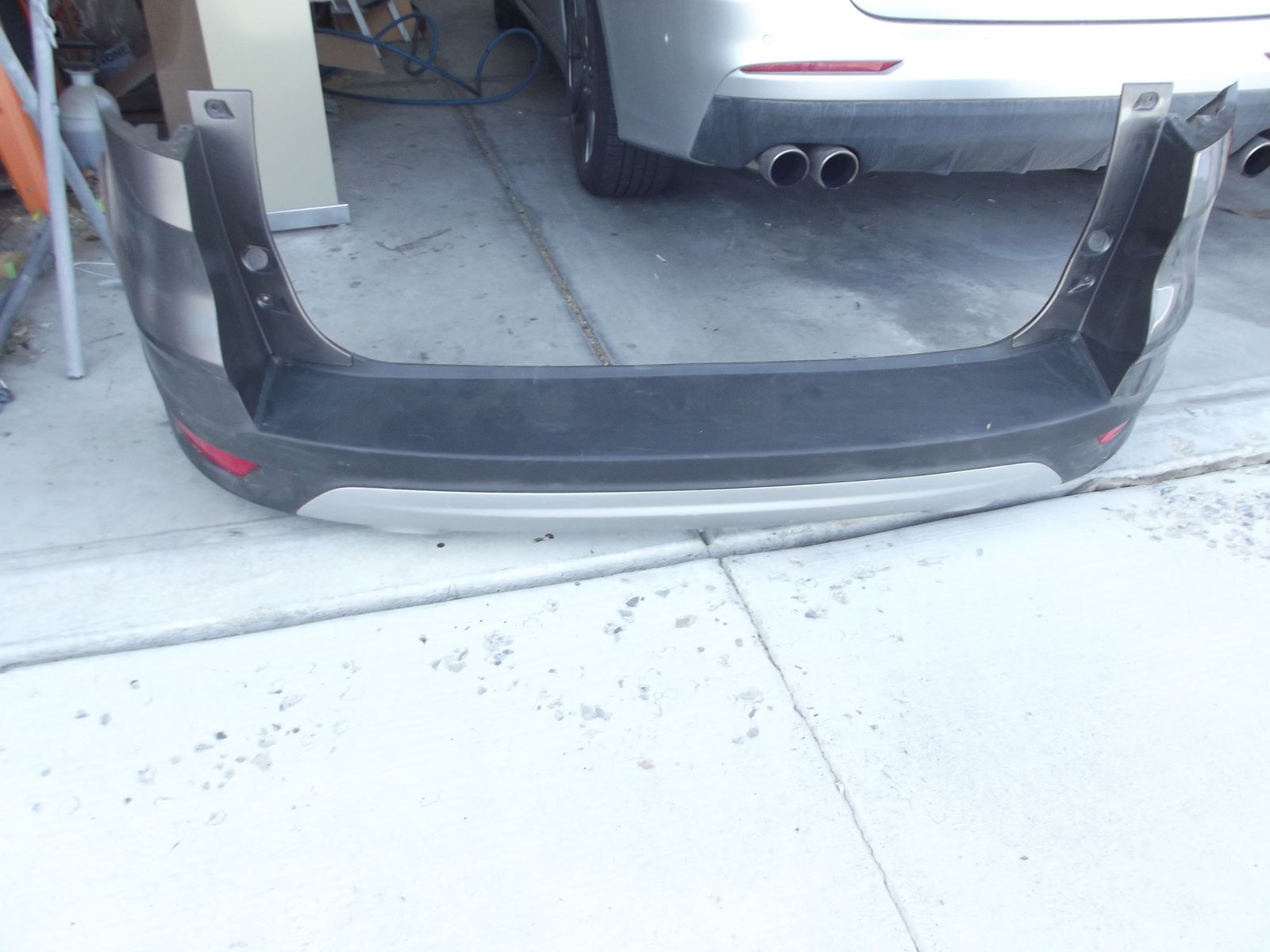 2017 to 2019 Ford escape rear bumper