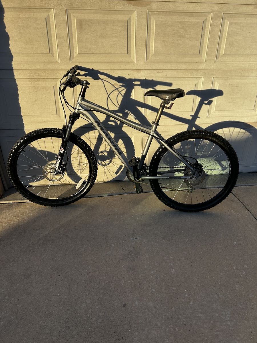 Marin Hardtail -Hydraulic Disc, 26 Inch Wheels