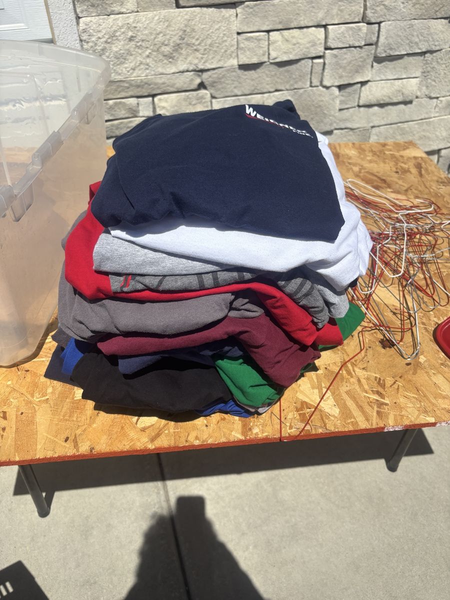 18 Assorted Men's T-Shirts and Graphic Tees Bundle - 2XL