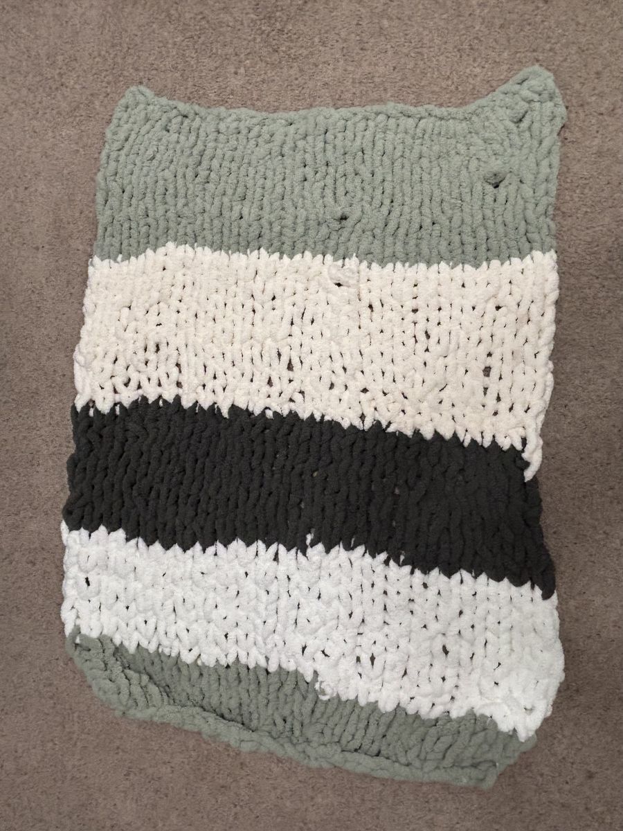 Cozy Handmade Chunky Knit Throw Blanket Home Decor