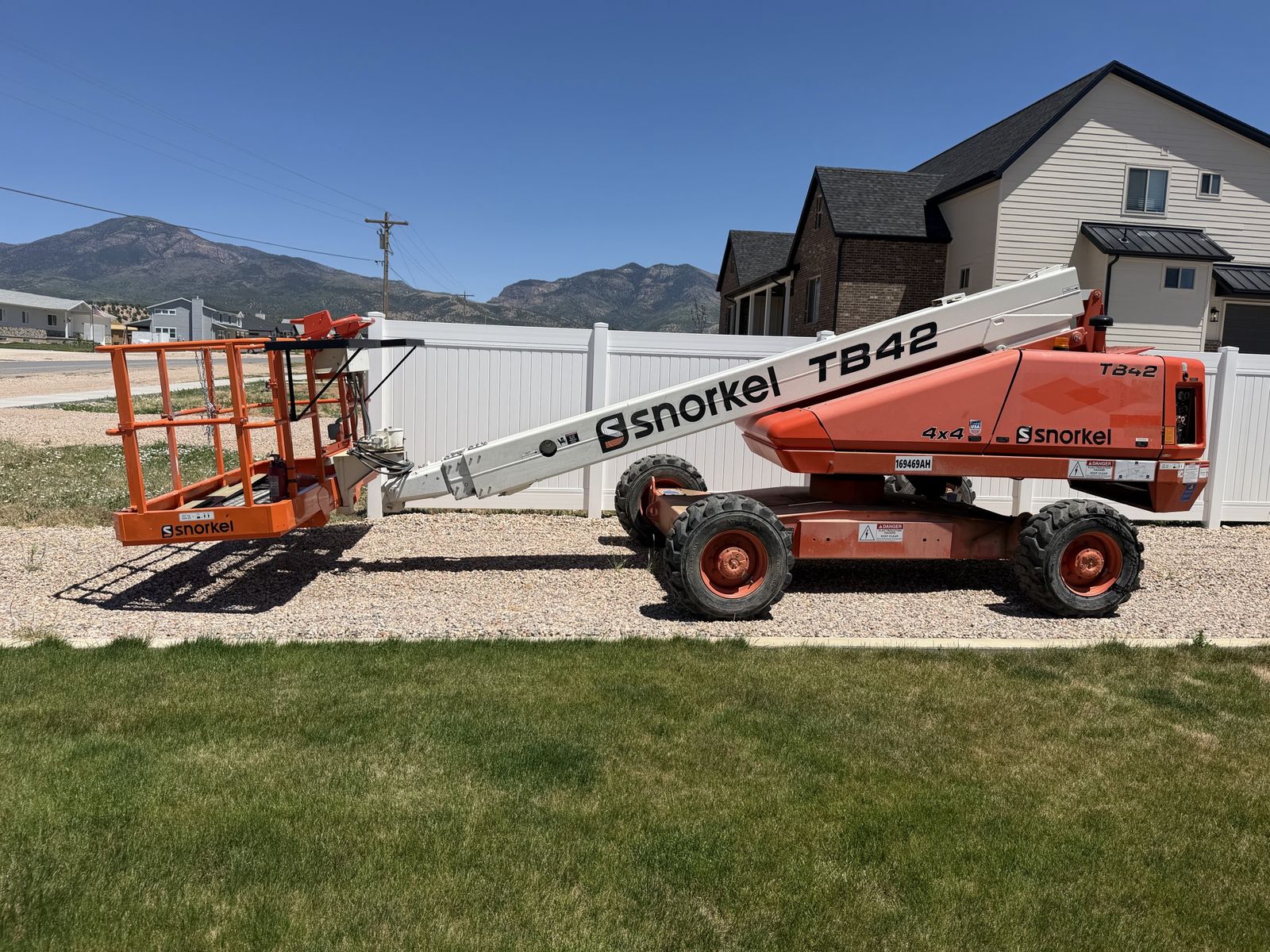 Snorkel TB 42 manlift