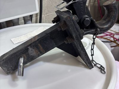 Pindle Mount Hitch 7524314