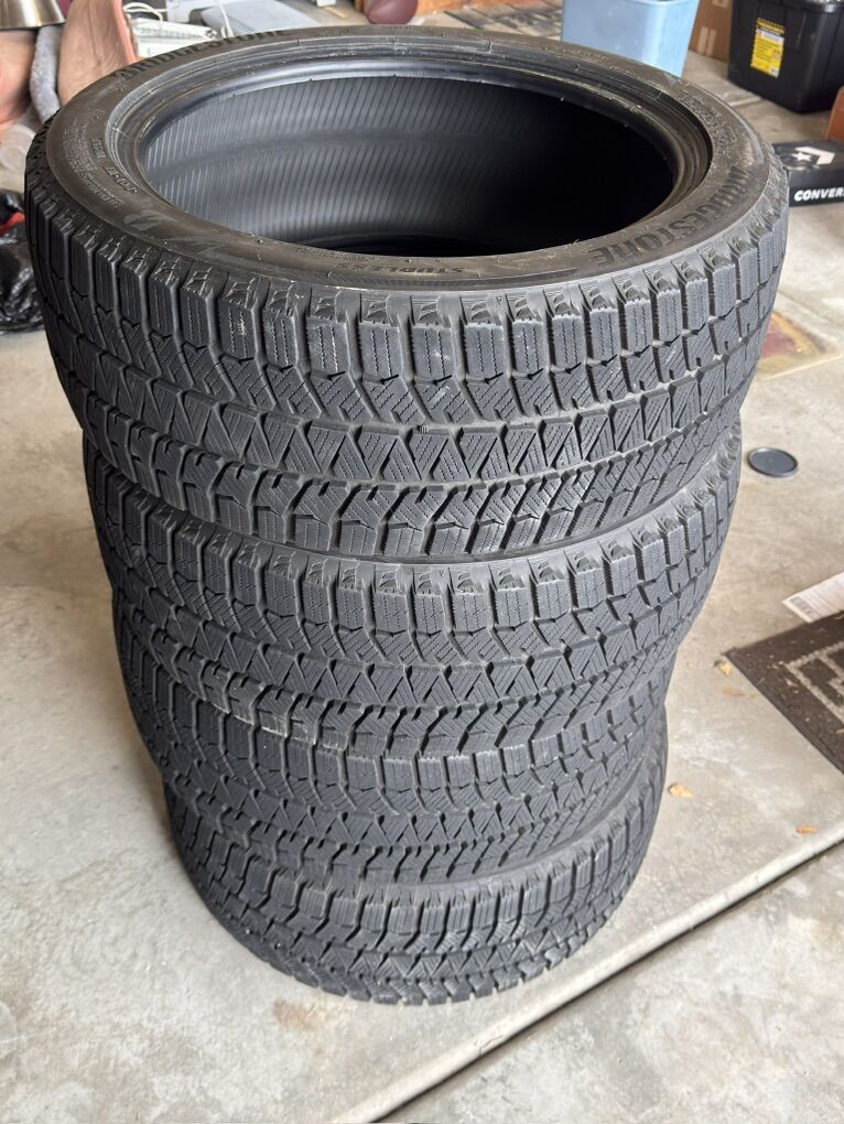 Bridgestone Blizzak WS90 Winter Tires – 235/45R18