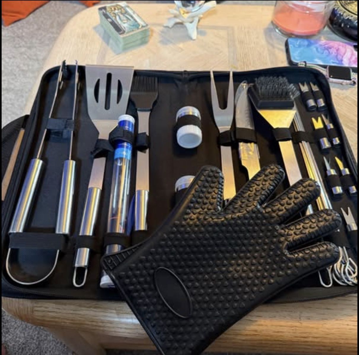 NEW 26 Piece BBQ set w/case & Fish/Skewer tray