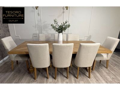 PENNFIELD MODERN DINING SET WE OFFER DELIVERY