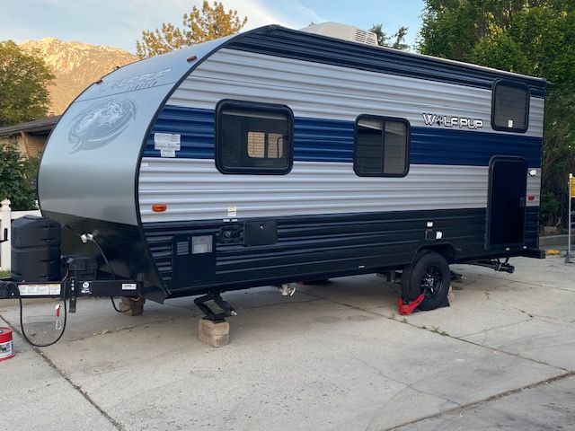2021 16BHS Wolfpup– Lightweight trailer that sleeps five – MANY UPGRADES and barely used