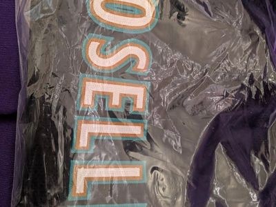 Signed Tony Boselli hof 22