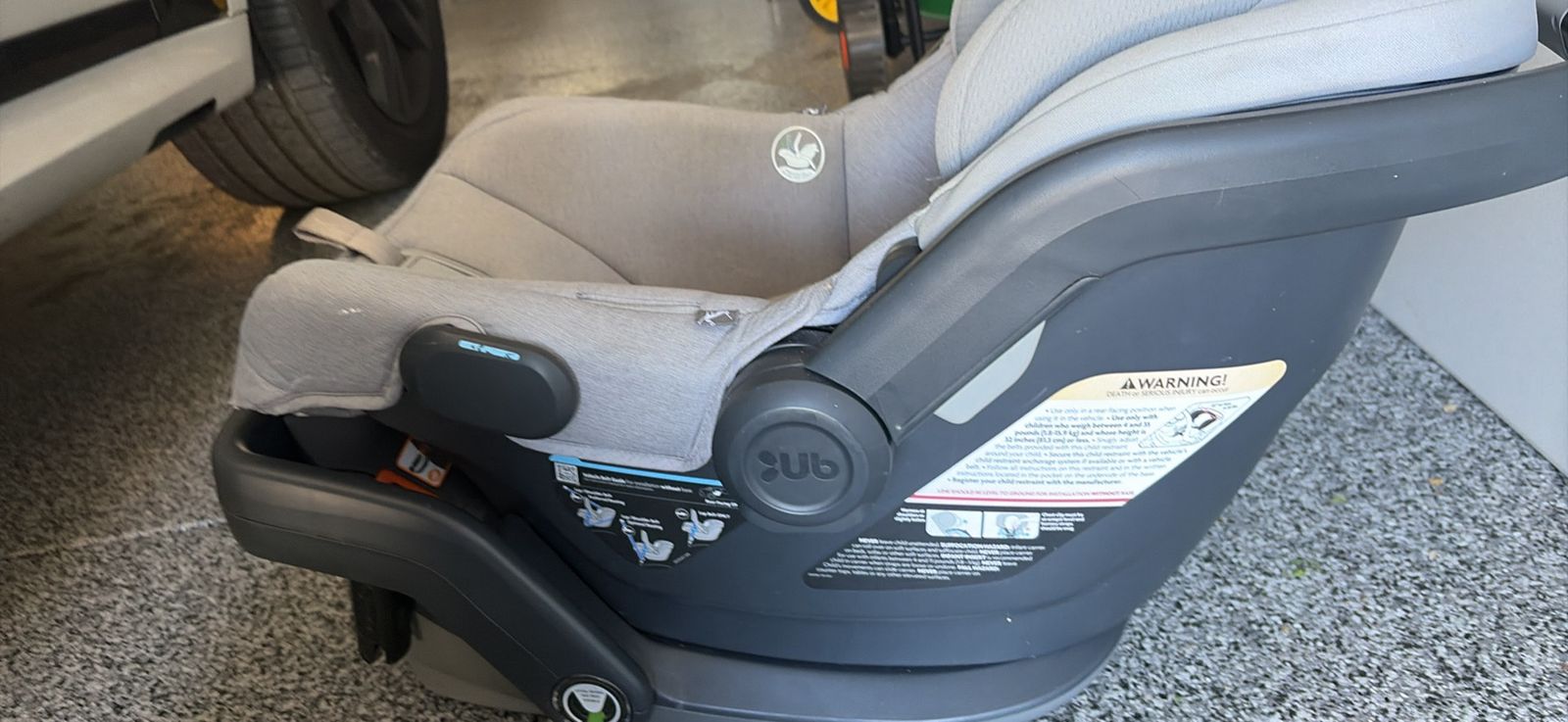 Uppa baby car seat, 2 bases, travel bag