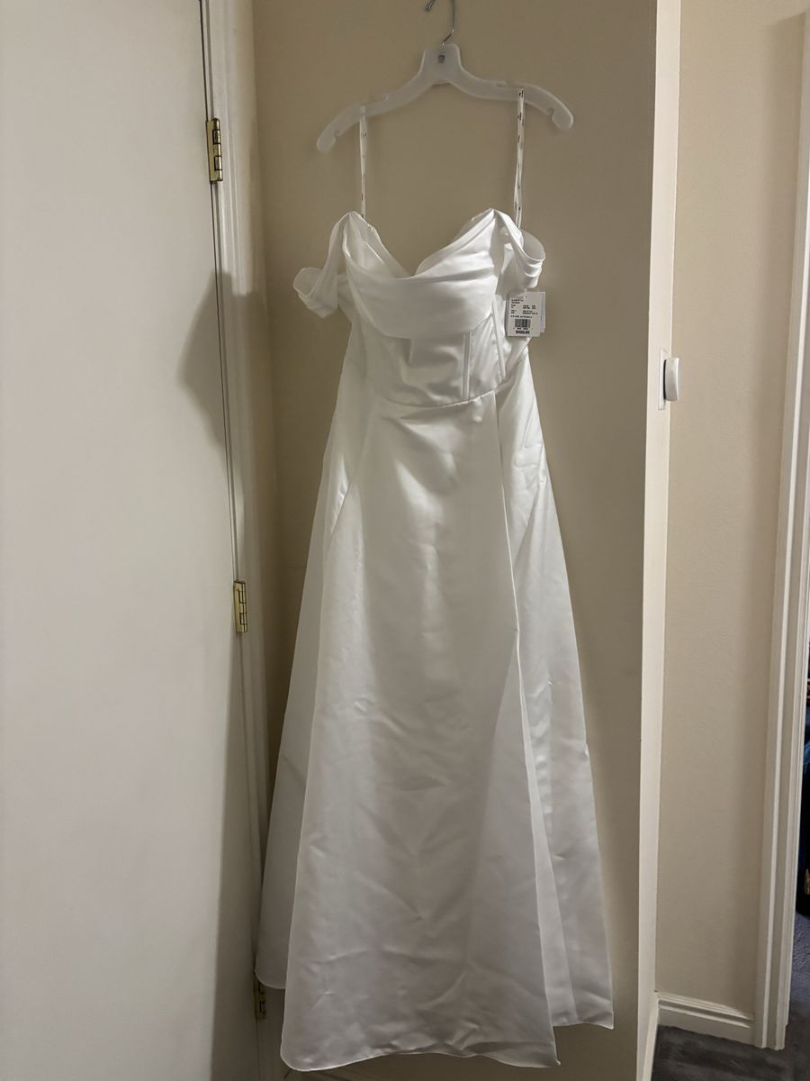 Main image 4